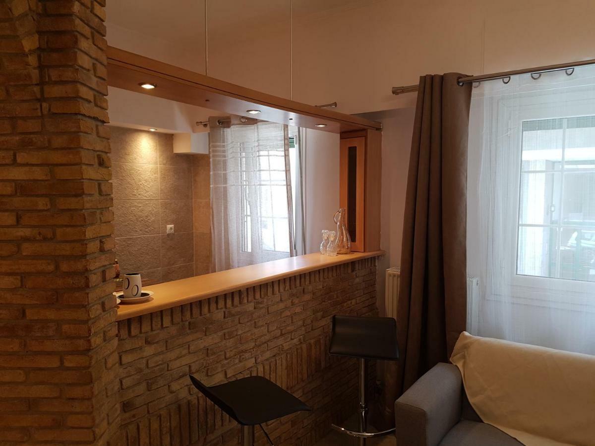 アテネJohn Beauty 50M2, Metro And Acropolis 5'アパートメント エクステリア 写真