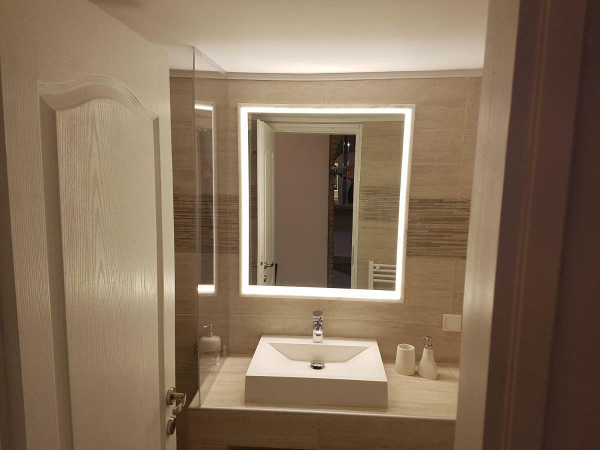 アテネJohn Beauty 50M2, Metro And Acropolis 5'アパートメント エクステリア 写真