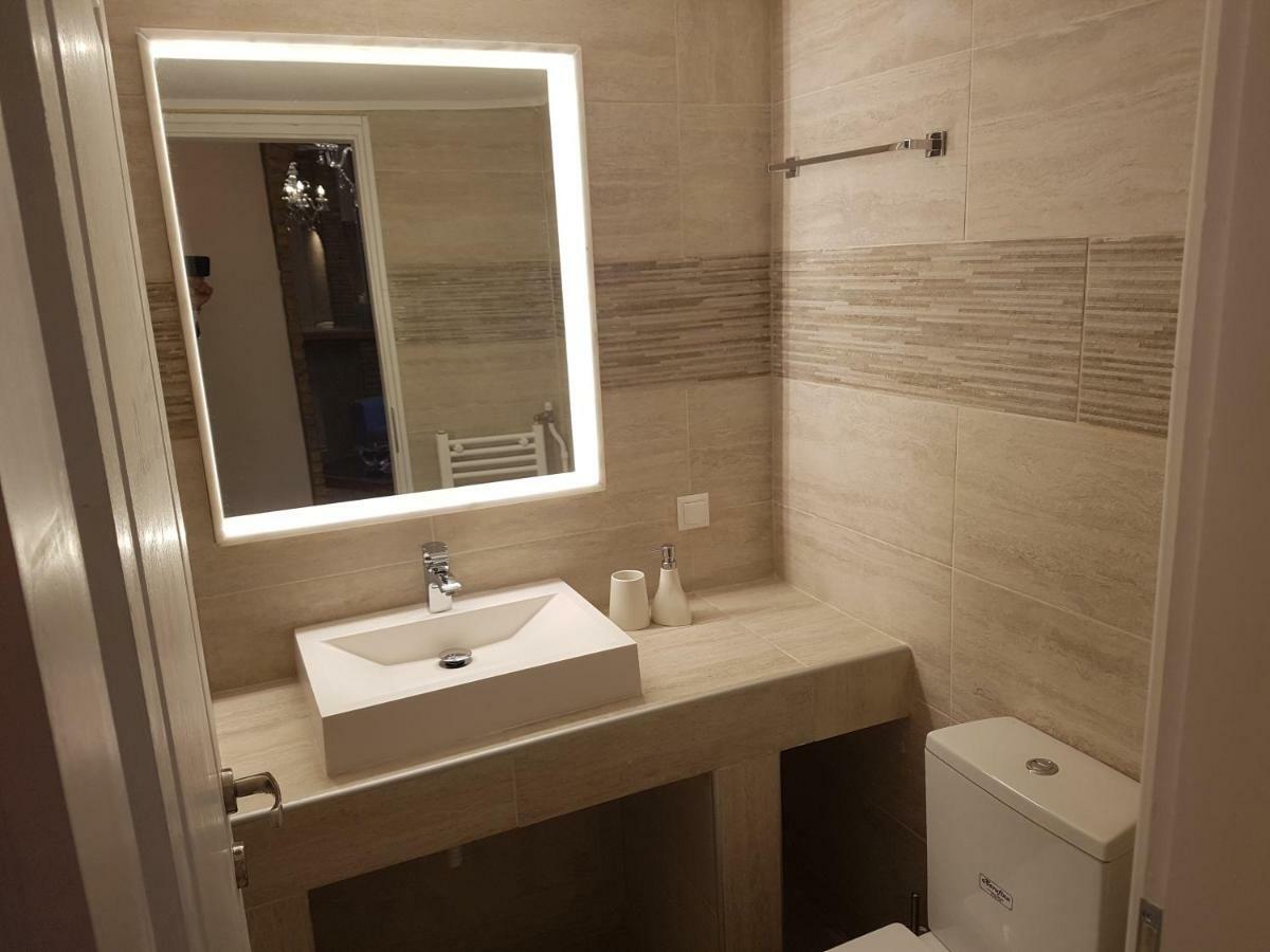 アテネJohn Beauty 50M2, Metro And Acropolis 5'アパートメント エクステリア 写真