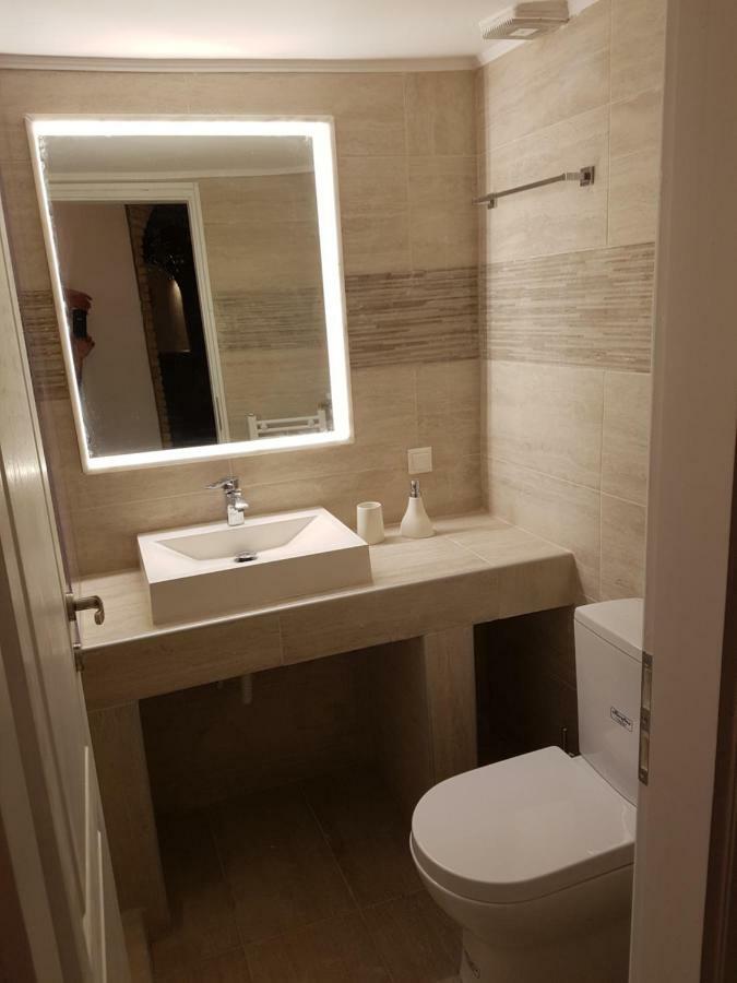 アテネJohn Beauty 50M2, Metro And Acropolis 5'アパートメント エクステリア 写真